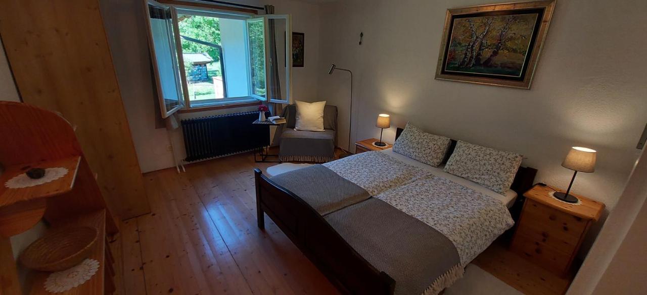 Apartma In Sobe Pr'Objan Bohinj Exteriör bild