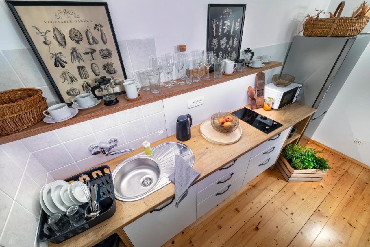Apartma In Sobe Pr'Objan Bohinj Exteriör bild