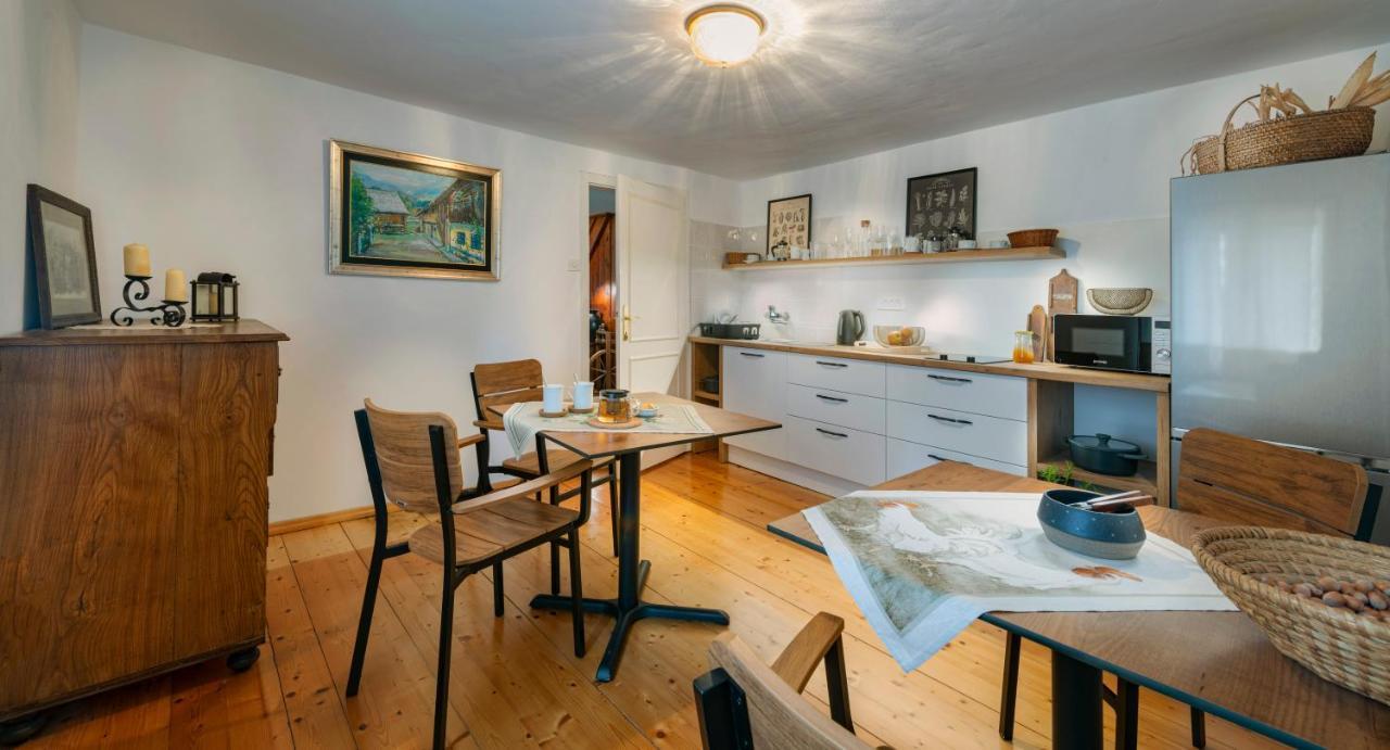 Apartma In Sobe Pr'Objan Bohinj Exteriör bild